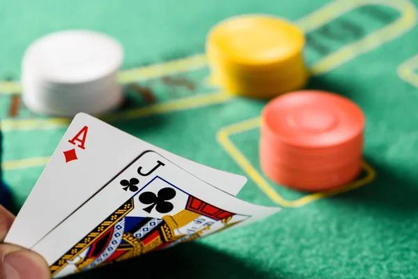 Kinh nghiệm chọn trang cá độ bóng đá uy tín