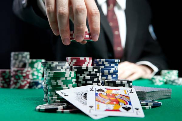 How Support Channels Assist online casino Singapore Players